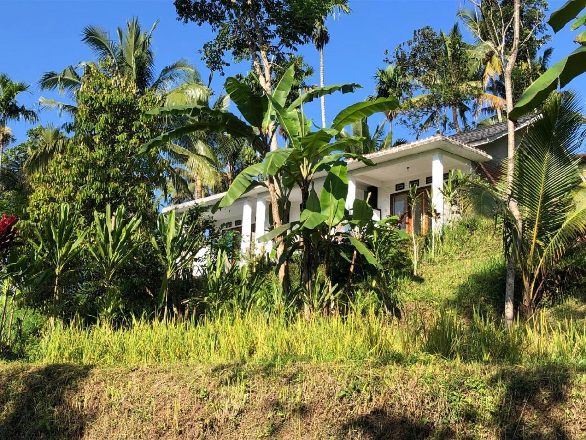 Tetebatu Fullmoon Hotel Exterior photo